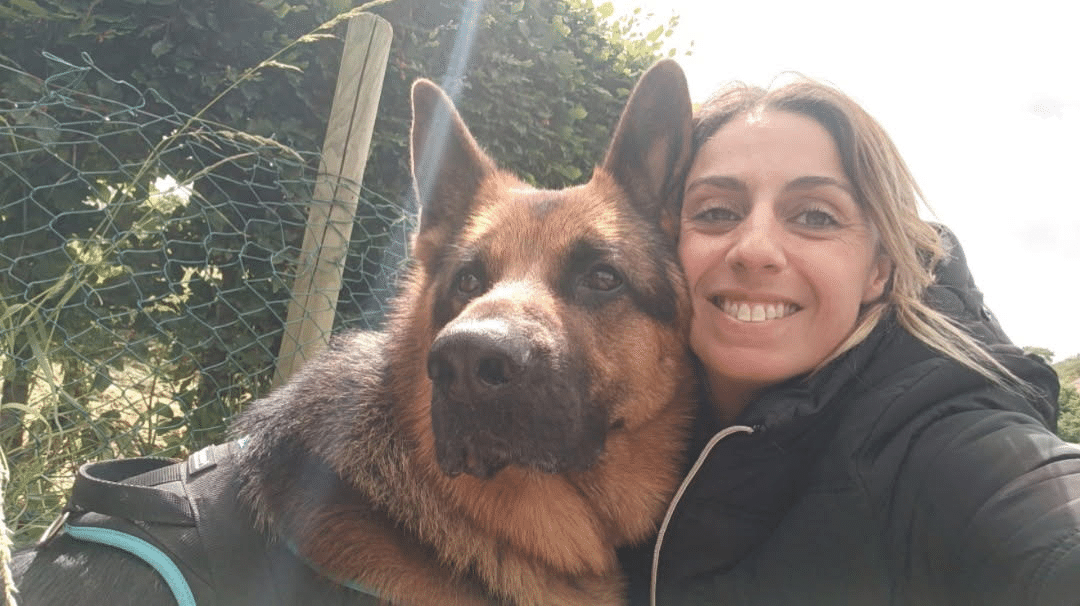 Portrait de Caroline, éducateur canin comportementaliste Pédadog